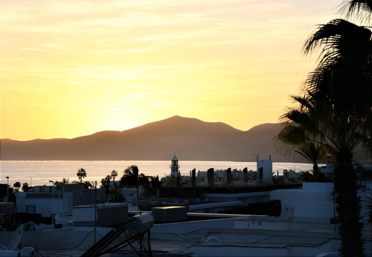 Penthouse Ocean View Puerto Del Carmen Apartment Puerto del Carmen  Luaran gambar